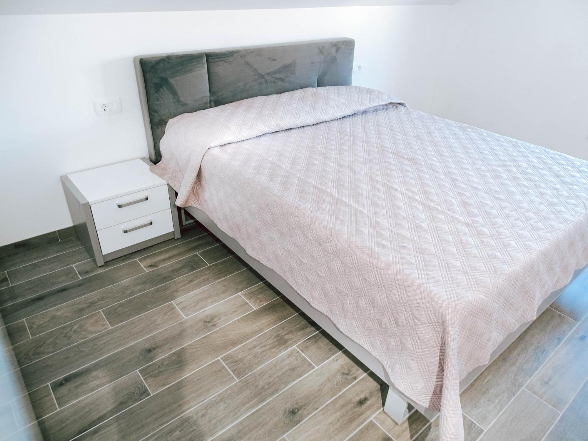Apartment Drazena Трогир Экстерьер фото