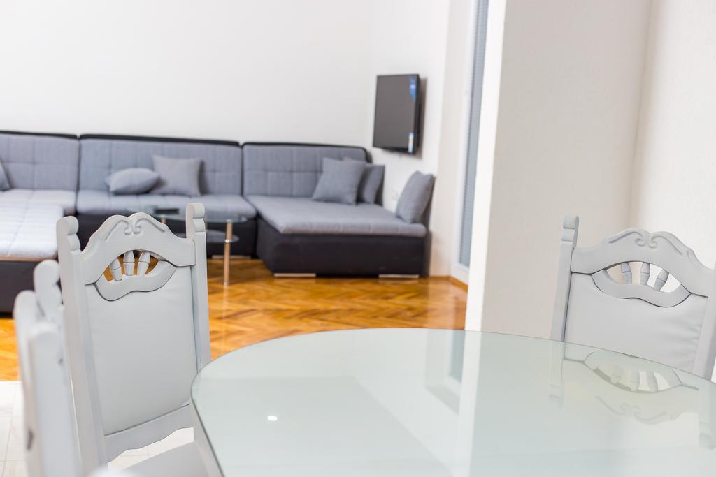 Apartment Drazena Трогир Экстерьер фото