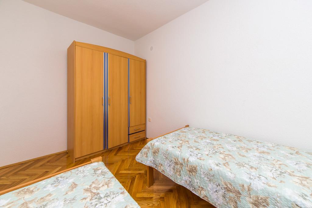Apartment Drazena Трогир Экстерьер фото